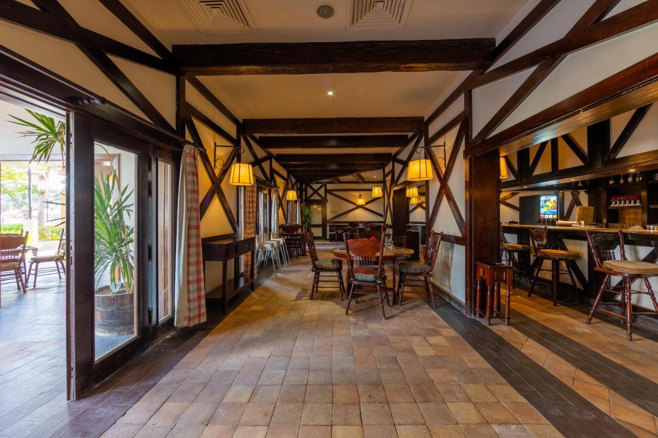 Hotel Grand Waterworld Makadi Family Star - Couples And Families Only Hurghada Esterno foto The interior of the restaurant