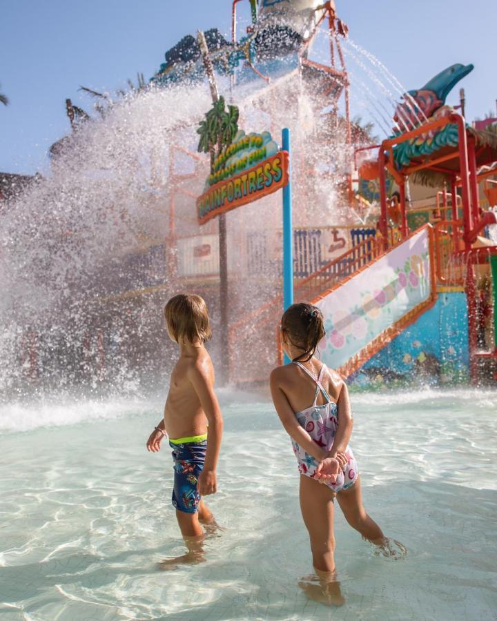 Hotel Grand Waterworld Makadi Family Star - Couples And Families Only Hurghada Esterno foto Splash Island